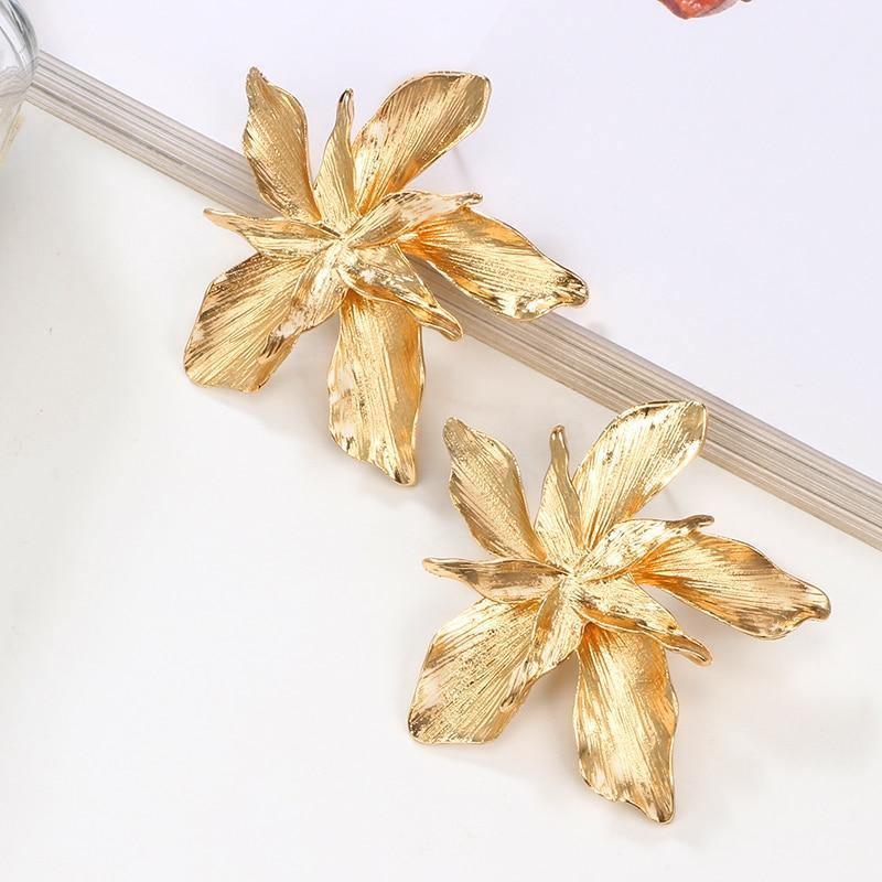 Docona Elegance Gold Big Flower Drop Dangle Earring for Women Trendy Metal Floral Party Jewelry Gift Pendientes 3839