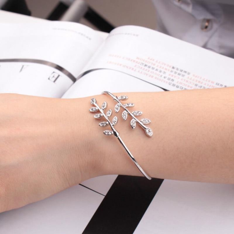Fashion Open Adjustable Bracelet Bangle Creative Tree Leaf Insert Crystal Zircon Gold  Women Temperament Jewelry Accessory