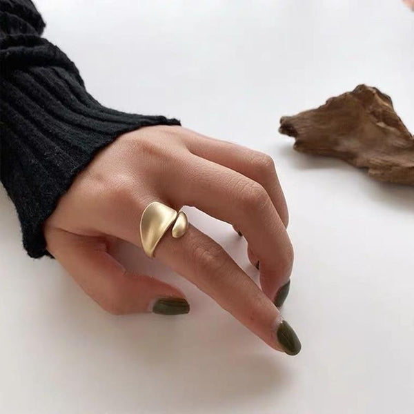 Adjustable Knuckle-Finger Ring