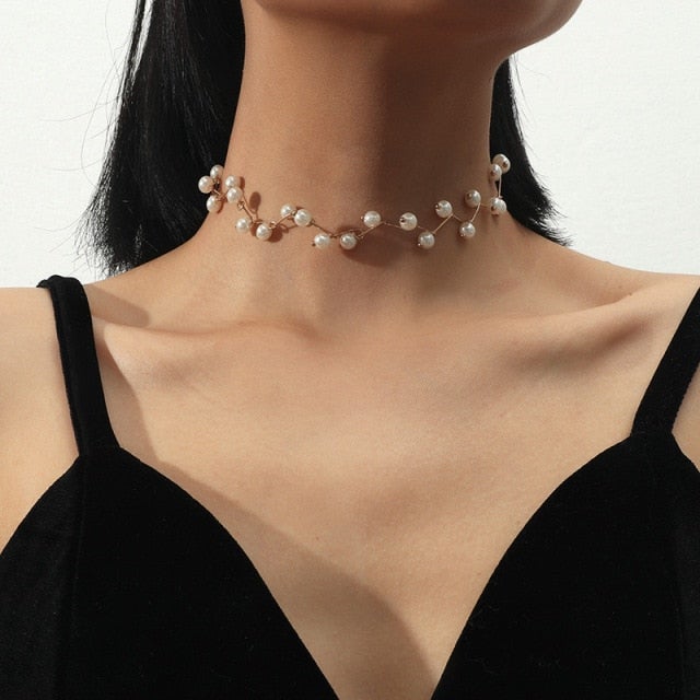 Elegant Torque Pearl Choker Necklace